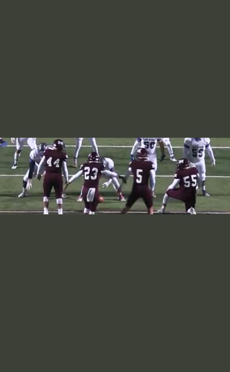 Andrewjcuellar's tweet photo. This was sum..gonna miss playing with these 3 this szn and the next ✊🏼#somedawgs https://t.co/UT63RK3p1l