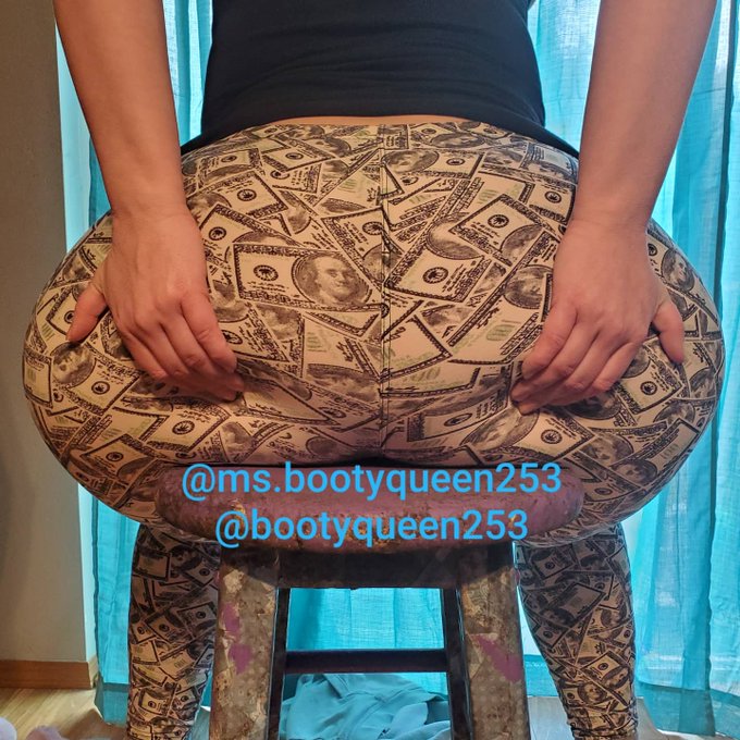 Big ole booty. https://t.co/eXK4UqfX1n<a href="/tag/booty"class="tags"><span>#booty</span></a><a href="/tag/hips"class="tags"><span>#hips</span></a><a href="/tag/pawg"class="tags"><span>#pawg</span></a><a href="/tag/hipsdontlie"class="tags"><span>#hipsdontlie</span></a><a href="/tag/wide"class="tags"><span>#wide</span></a><a href="/tag/widespread"class="tags"><span>#widespread</span></a>