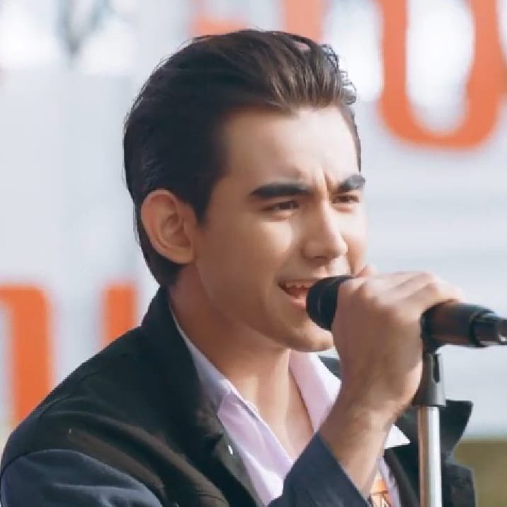 ShakeMilll's tweet photo. ขอบคุณทุกคนนะครับ ที่มางานมาวันนี้ รักทุกคนครับ

#พี่มิล #ShakeMilll 
#คั่นกู #2getherTheSeries https://t.co/VjTPrCd2qa