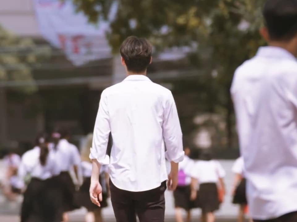ShakeMilll's tweet photo. เชี่ยคนนั้นใครว่ะ 😎😈
Who’s that guy? 😽
那家伙是谁

#พี่มิล #ShakeMilll #ไทน์คนชิคชิค 
#คั่นกู #2getherTheSeries https://t.co/iuMlXumdZe