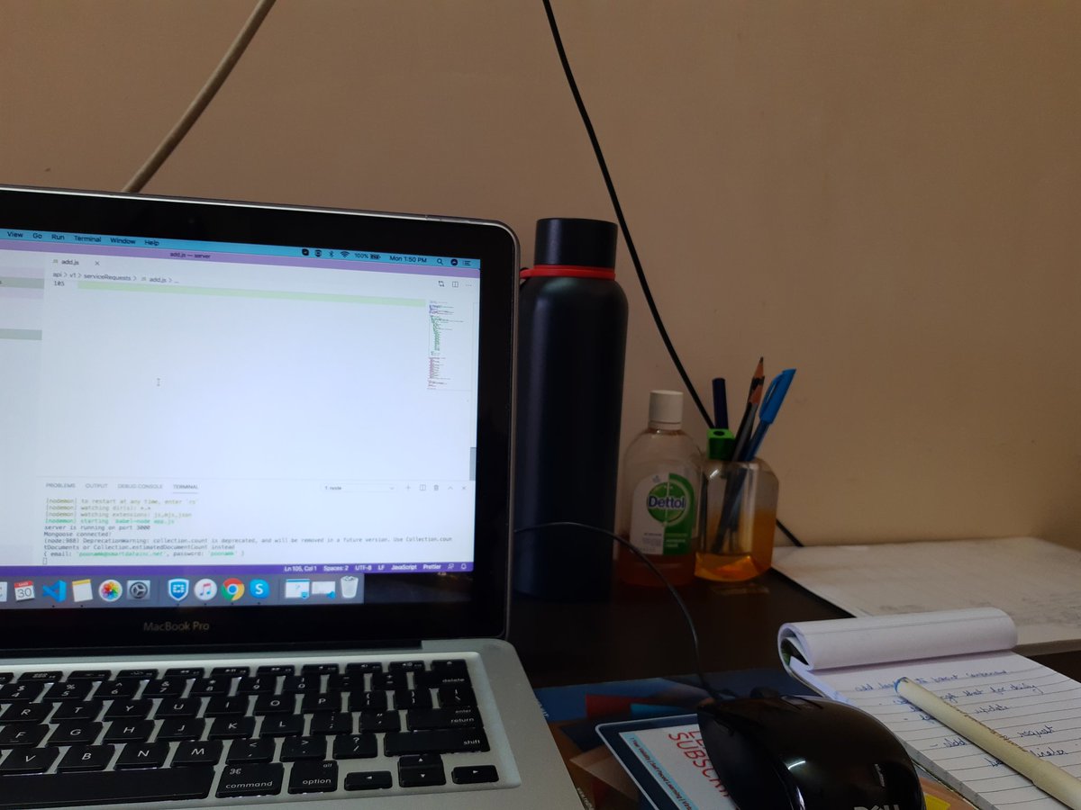 unfazed_puma's tweet photo. @sdeievent @smartDataIncLtd People who work for themselves have achieved work-life imbalance.@smartDataIncLtd #allessentials #Laptop #water #notepad #Focus https://t.co/G3EMgKcego