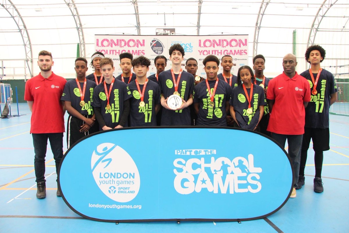Swish_SBC's tweet photo. @SJVear @Lenbusch @coachcookson @AlexJSarama @KrumeshPatel @CoachD_Gayle @TSadler21 @JenLeedham @brixtontopcats @RonnieBaker7 @laurathierman From @brixtontopcats to @DengCamp 

I nominate @CoachMantegna @JDEJESUS33 @dshow23 @lloydgar @JoePinchin #DENGTOP50 https://t.co/Jcw5MsSFtC