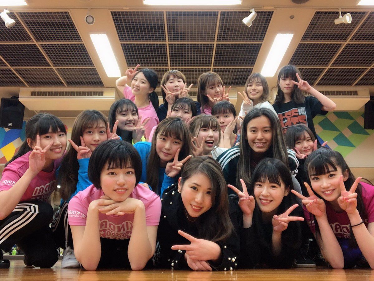 kindaigirls's tweet photo. コンニチハーッ❗️
ラスト自主練頑張りました😾😾
いよいよ入学式まであと5️⃣日です🌟
当日の生配信をお楽しみに🌈❕ https://t.co/4EYBgkkpQJ