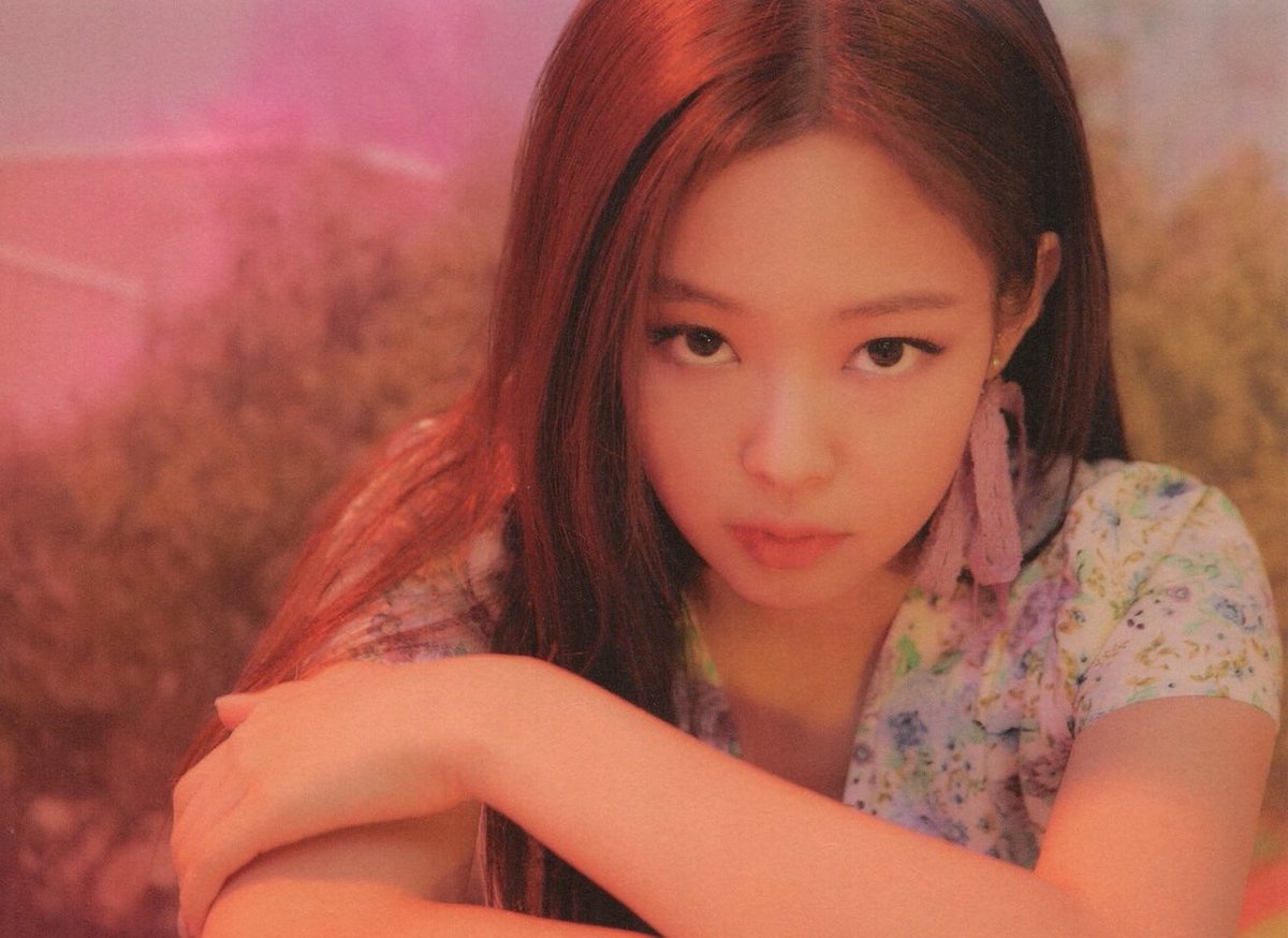 kimjenniepics's tweet photo. her beauty... no words 😳 https://t.co/sgBAIvOUVl