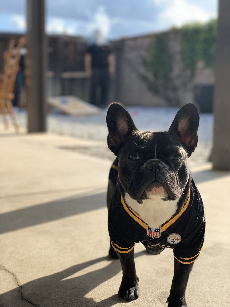 StawwpSj's tweet photo. Summer is getting big 😭 https://t.co/SabCCrQF9a