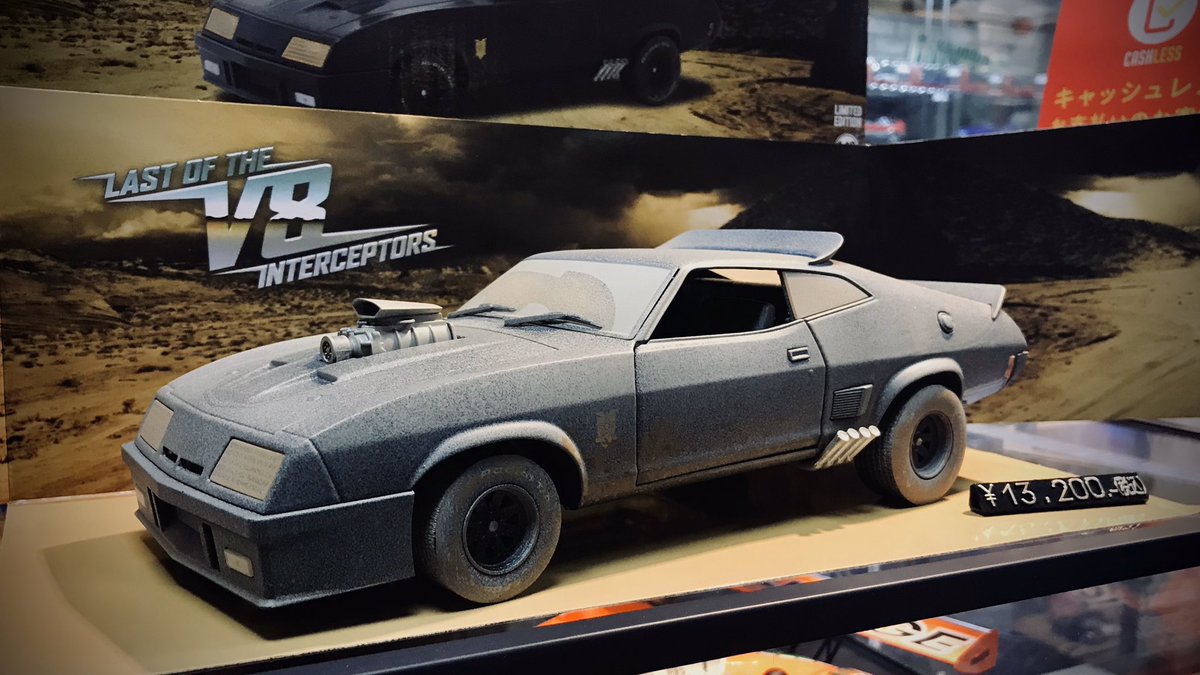 🔹新商品紹介 1/18スケール GreenLight マッドマックス