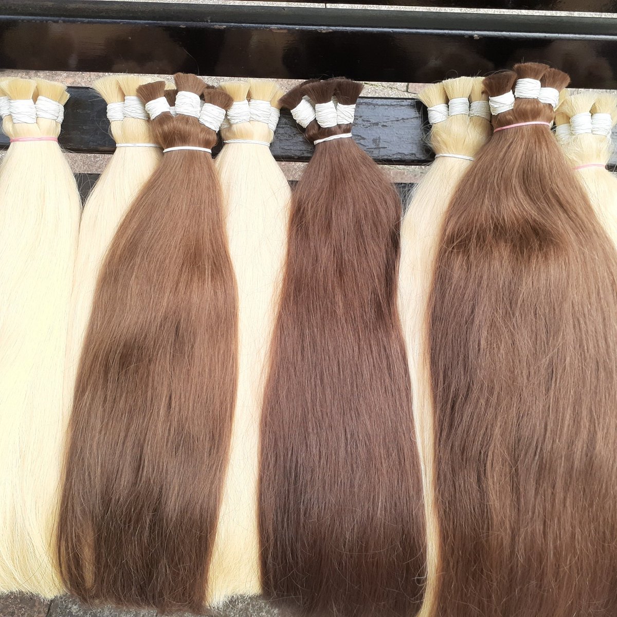 Beautiful Remy Bulk Hair for today
Please feel free to contact me
#remyhair #remyhairextensions #remyhairextension #remyhairfactory #bulk #bulkhair #bulkhairextensions #salonhair #virginhair #virginhairlife
#haircollection #hairstyle #hair #hairstyles #hairstyles #virginhair