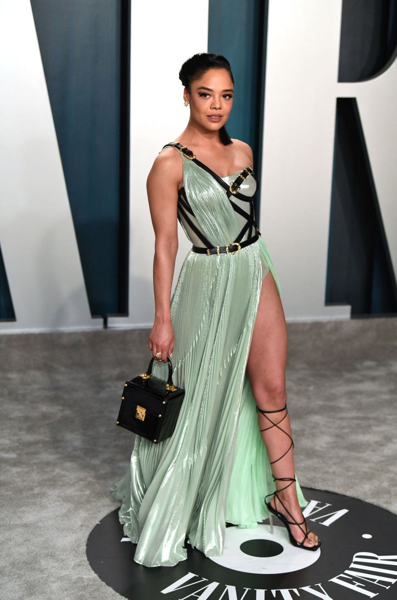 loventhunders's tweet photo. god is a woman and her name is tessa thompson https://t.co/4VjbzbRNbl