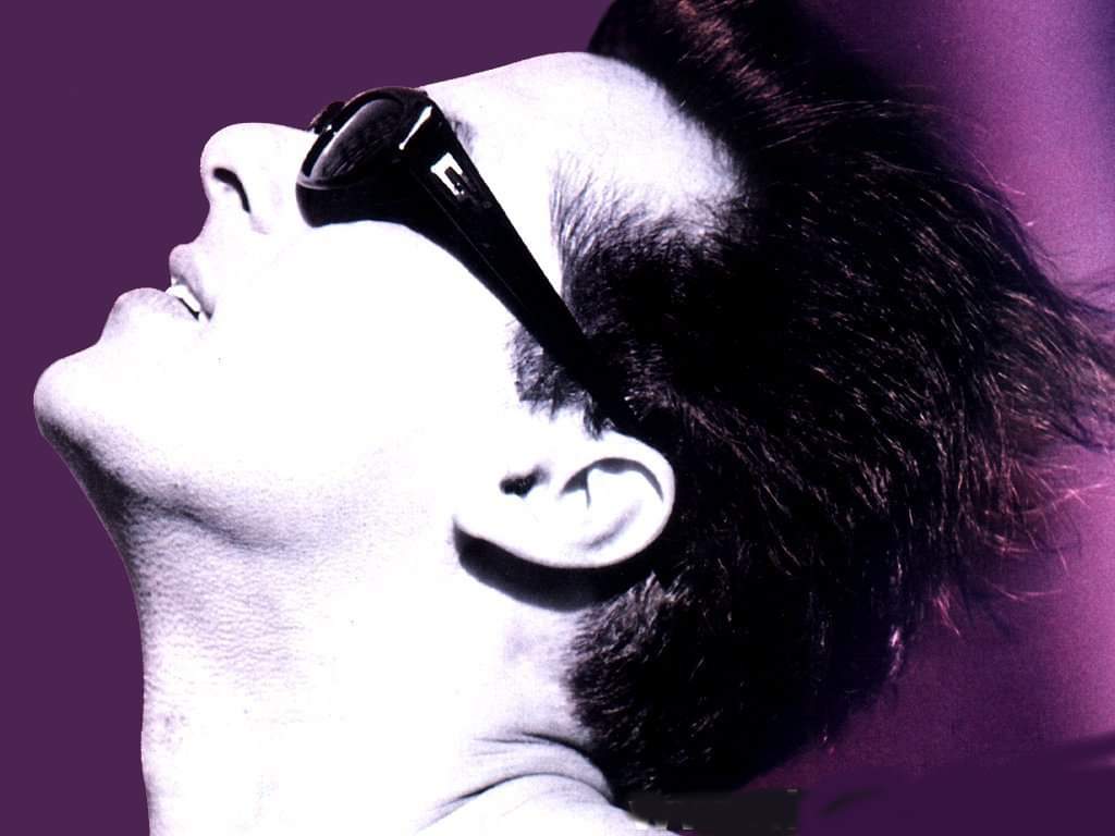 Wallpaper Kar Raha Hai