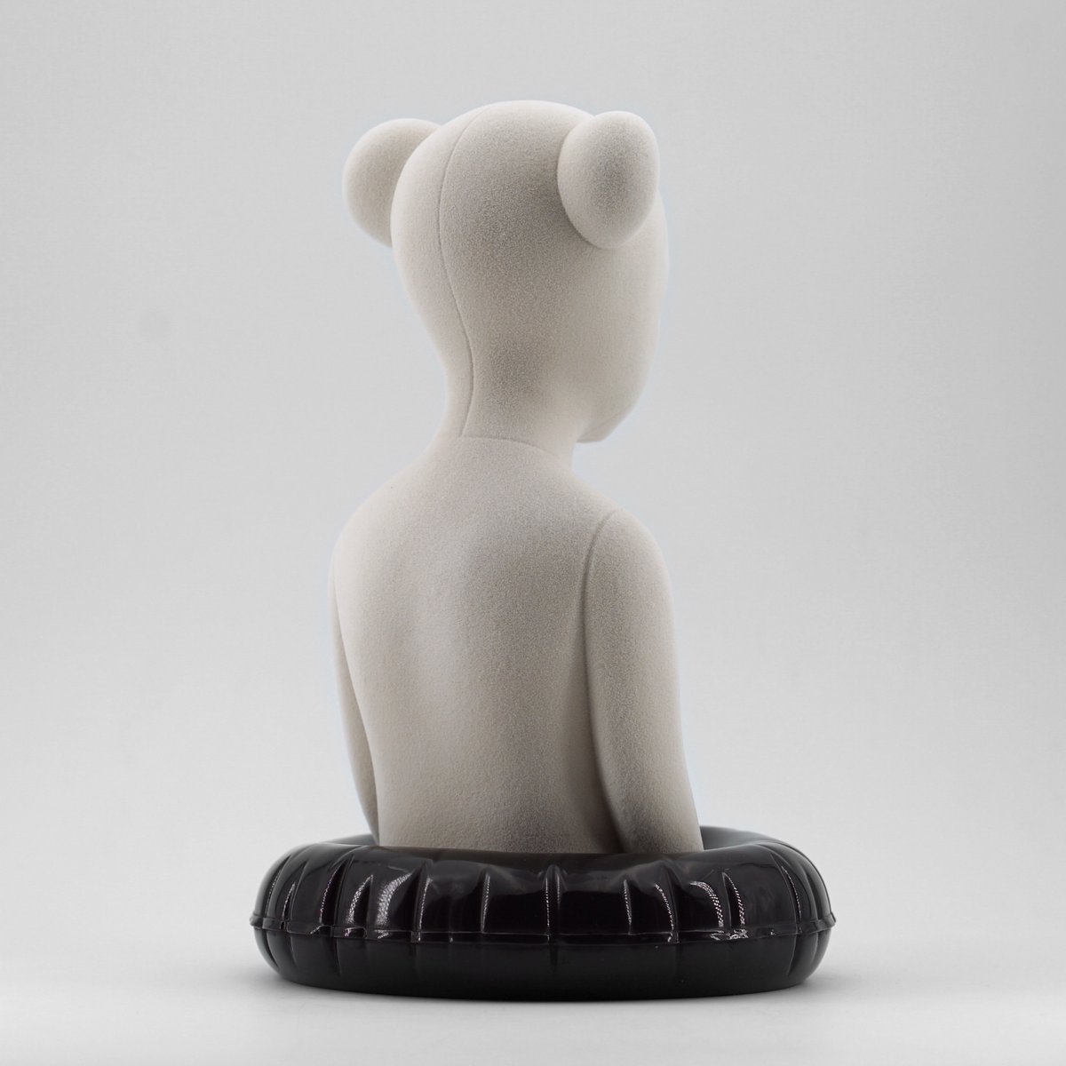 aspencrow's tweet photo. Original version "Polar Kid", limited edition sculpture. 
50% of the artist's profits from each sale will benefit polar bear conservation. Contact DM to request the current price. https://t.co/dXbZNlvsLu