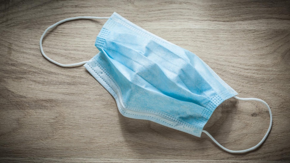 world_midwives's tweet photo. Globally, midwives are dying from #Covid19 because their govts are denying them personal protective equipment (PPE). 

We call on govts to provide PPE to midwives, and we ask you to retweet our statement linked below and tag your respective govt. https://t.co/EPrrSAI7bd https://t.co/qaw5ZYuLSP