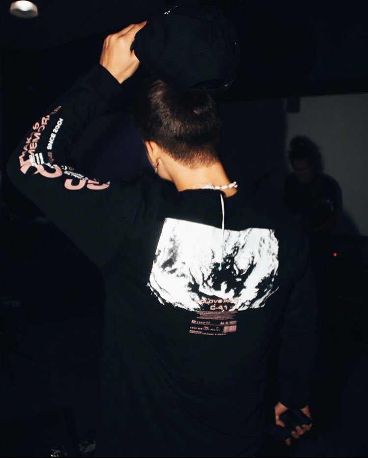 JTRodriguez__'s tweet photo. Trabajar desde casa 🎤🔥 https://t.co/nFdxcHWw6I