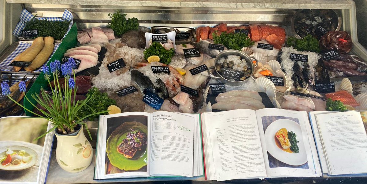 lovehoole's tweet photo. Morning everyone! Just a reminder that @bricklandsfish are doing 15% discount for @NHS and teachers and they're also still collecting for the @WestCheshireFB 🙌 https://t.co/HhQNtD5W1V