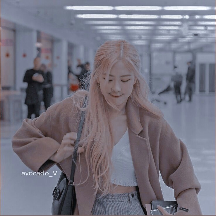 jmuffinf's tweet photo. #ROSE #BLACKPINK #blackpinkedit #roses_are_rosie
#edits #layout #aesthetic #aestheticpacks #rp #roleplayerindonesia https://t.co/S6JAEpkq1F