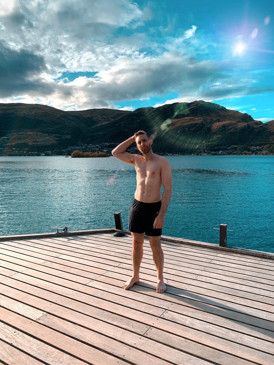 gymfithkg's tweet photo. Feeling that winter sunshine beating down on me.

Thank you @hiltonhotels for an amazing stay.

#travelnz #explorenewzealand #purenewzealand #destinationnz #wanderlustofnz #newzealand #ExploringOurGlobe #newzealand #nz #autumn  #wanderlust #travel #travelblog #gaytravel https://t.co/yVH5QVL06V