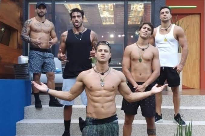 Ajudem o Felipe a reencontrar os amigos que ele está com saudade ;)
#ForaPrior!!!