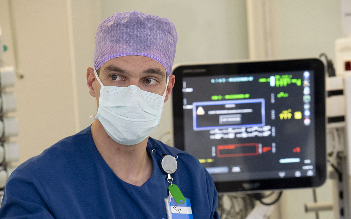 Ben jij (gespecialiseerd) verpleegkundige en wil je het UMC Utrecht ondersteunen in tijden van corona? Dat waarderen we enorm! Je kunt je aanmelden via: bit.ly/3bCbtio 
#coronavirus #Covid_19