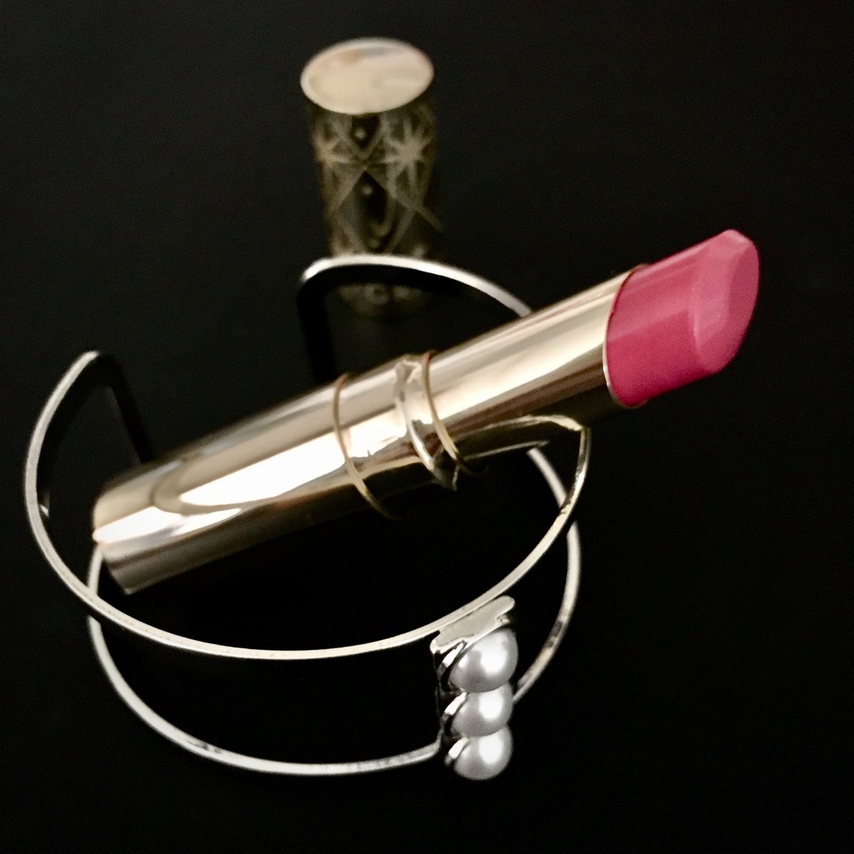 marico010's tweet image. ameblo.jp/putimariko/ent…
#インテグレートグレイシィ プレミアムルージュ
#インテグレート　グレイシィから、透け感発色で #ふっくら唇 になれるプレミアムルージュが発売💄
ほんのりティントで高発色。
忙しい時も、顔色まで明るく見せることができます💋
リップクリームいらずでうるおいたっぷり💓