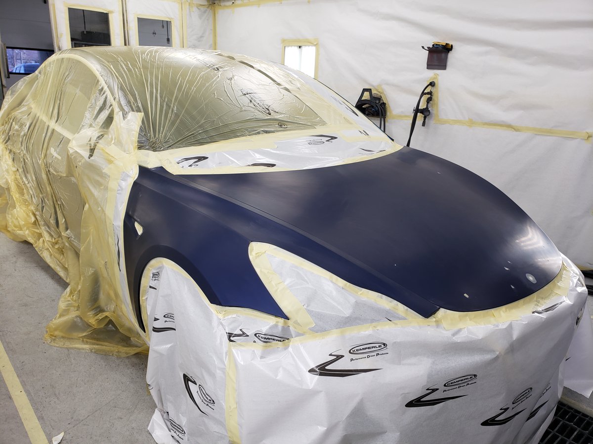 NorthStateCus's tweet image. Happy Monday everyone! What's in your paint booth? #Tesla #Model3 #prepaint #postpaint #revo #infared #3stagepaint #northstatecustom #northstateautobahn #authorized #paintprofessionals #est1970