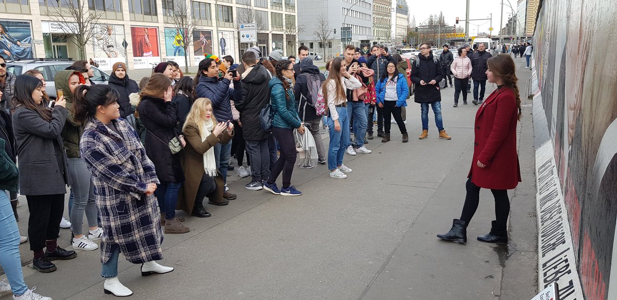BeAFUJoke's tweet photo. @Puddeli_ J'avais pris cette photo une fois #GenerationInstagram https://t.co/C5ikuKfyYt