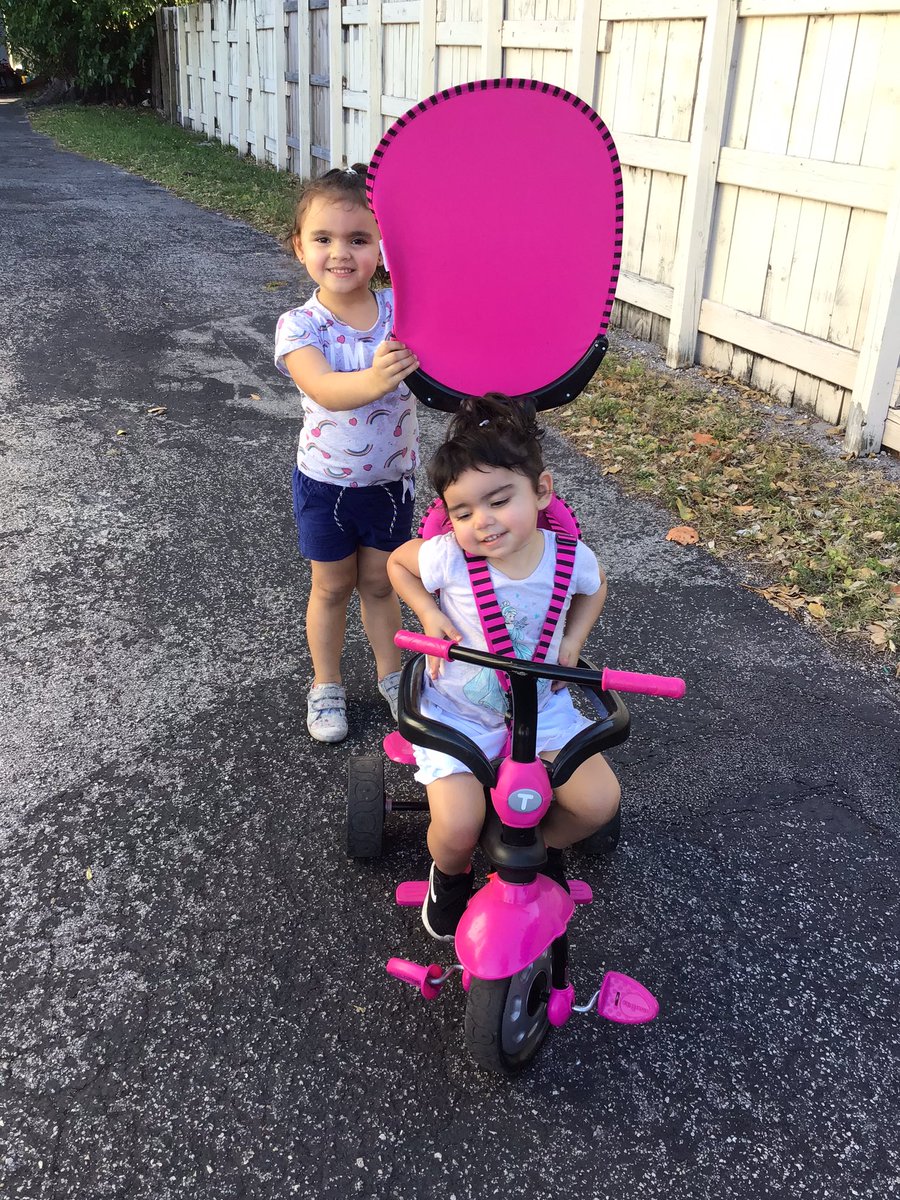 MissB_atHPE's tweet photo. This is how we’ve kept busy..

#PaintingWithNoTwist #GrowingThings #SistersThatBikeTogetherStayTogether #SocialDistancingWithToddlers https://t.co/XOM0fmB3Na