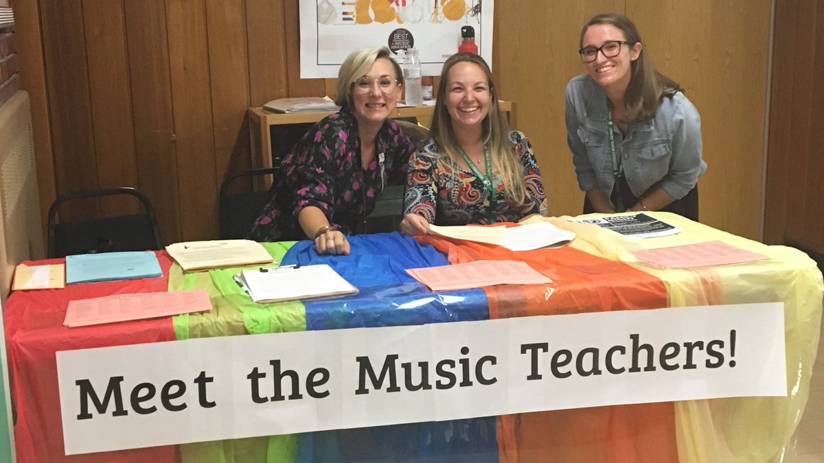 MsDsMusicRoom's tweet photo. Good Morning @WWP_Dalers !  The music team is excited to announce Google Classrooms for Every Grade level!  Please check with your classroom teacher for our codes to join in on some musical activities from @MsHaasMusic @SmykowskiMusic @MsHesselton and myself! https://t.co/k9hPkirjqS