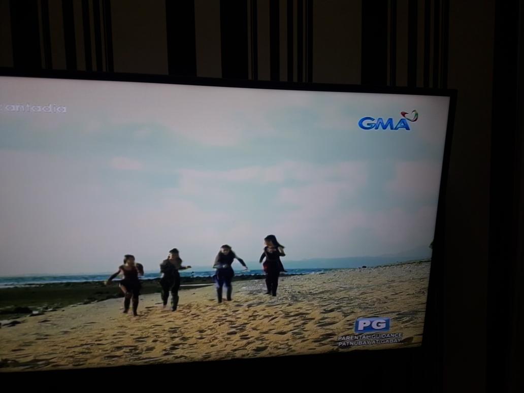 Gabriella_Precy's tweet photo. Okayyyyy hi Alena @gabbi 
#Encantadia https://t.co/QJFR6GDquX
