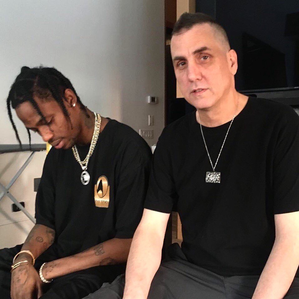 WRLD on Twitter: "???? Mike Dean le producteur de Travis Scott, Don Toliver ou encore Kanye West a d&eacute;clar&eacute; vouloir sortir un projet collaboratif avec de grands noms ! Il sortira &eacute;galement