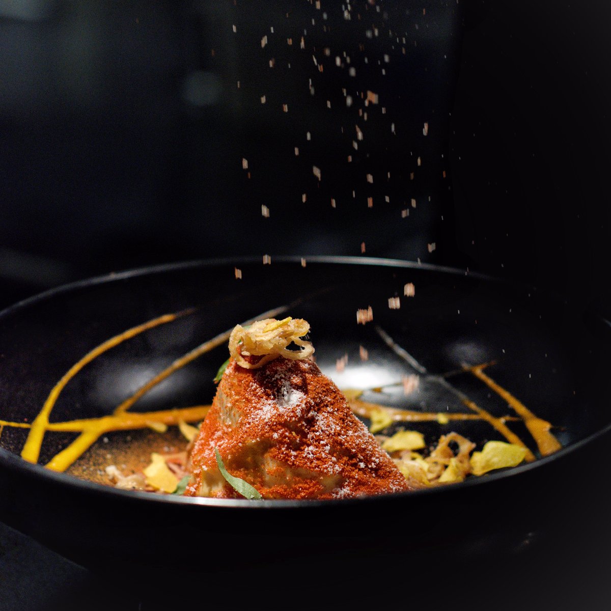 💥💥Indian Lasagne Lamb Shoulder Bolognese, Chaat Masala Tomato, Cardamom Bechamel, Crispy Wonton... Explosion of ❌⭕️taste!!