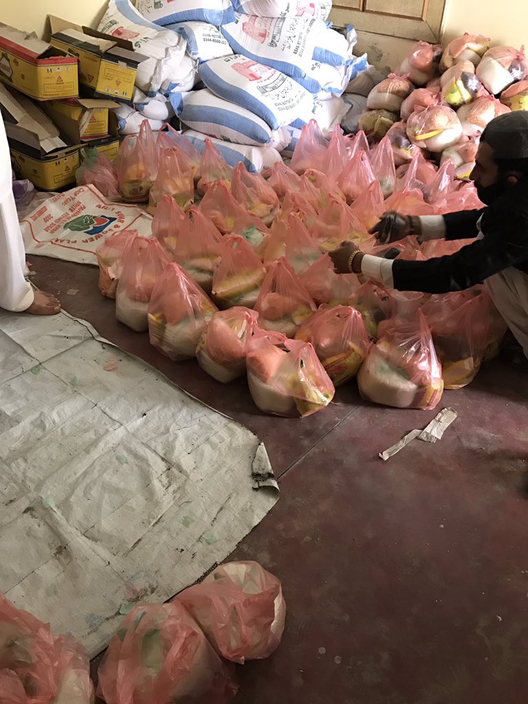 RahmatKhanKundi's tweet photo. Preparing ration bags,InshAllah will deliver it tomorrow #DistTank https://t.co/FR9vEYw9t6