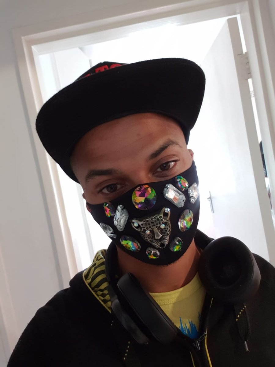 ManilaVonTeez's tweet photo. Isolation Positive Post: Got asked to make a mask so I did. This is a mask that should preferably be worn over a surgical mask. Obviously I get to put my clothing label on it! #HausofVjorn #StaySafe #StayPositive #StayHome #21DaysOfLockDown #21Projects https://t.co/THLCjmhAeo