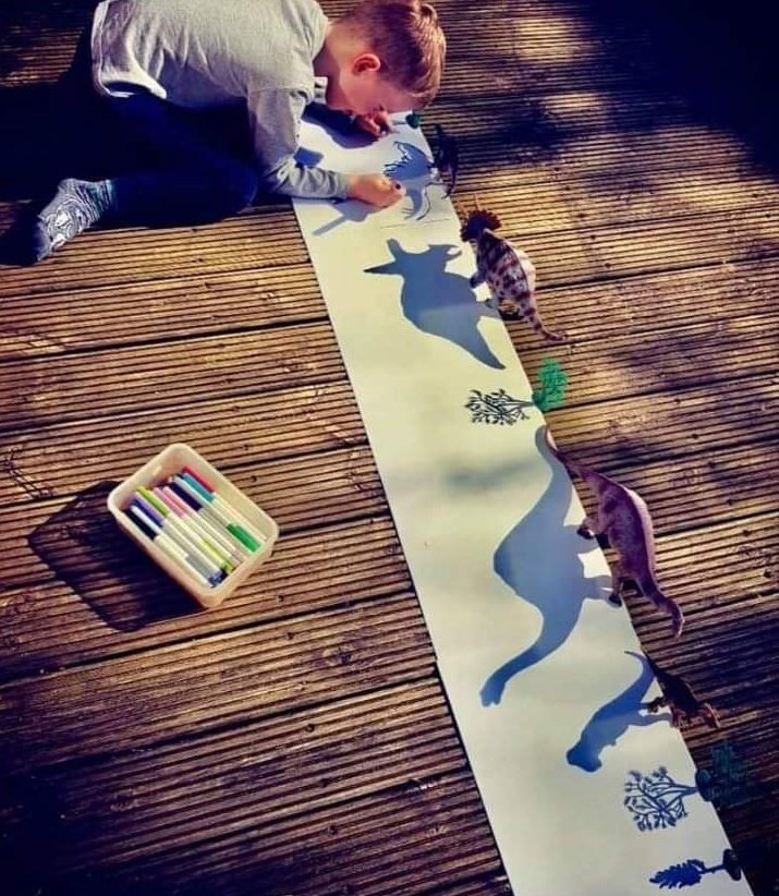 MrNatHull's tweet photo. If the sun ever shows his face around here again this is a great way to bring your toys to life in a landscape scene #epaart βοΈ https://t.co/gdBgEHWpSZ
