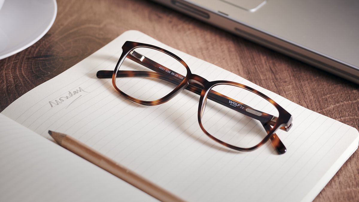 wolfeyewearltd's tweet image. Are you working from the kitchen table today? #stayhomestaysafe #eyewear #fashion