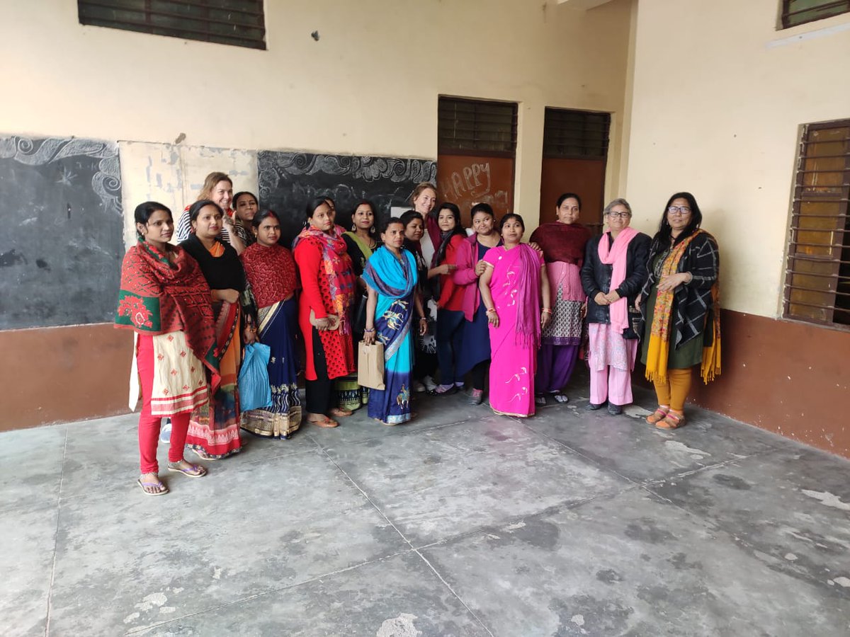 OfJesuit's tweet photo. Manos Unidas International (MUI) with #womenselfhelpgroup at V-Care centre, Jahangirpuri Delhi. MUI and #DelhiJesuitSociety will work together to provide #vocationaleducational to #schooldropouts under #JesuiTec #skillingprograms. @DelhiJesuitSociety, #jciado, @MSDESkillIndia https://t.co/1YqoxB8F2Z