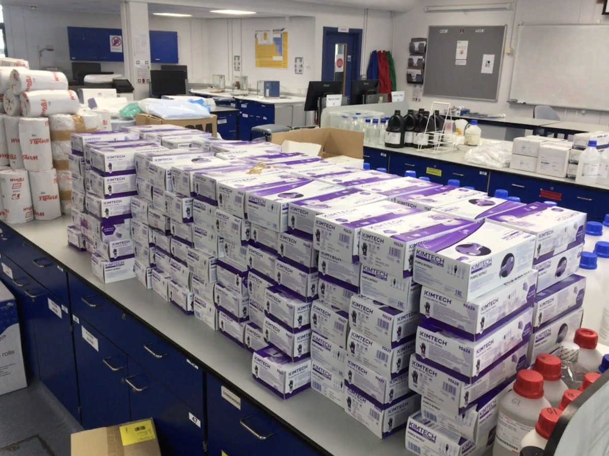 BathChem's tweet photo. On Friday @RUHBath collected 280 boxes of nitrile gloves, 48 pairs of safety specs and 19 face masks from @UniofBath, donated from research and teaching labs across campus and assembled by the @BathChem and Biology &amp; Biochemistry technical team. 
#PPE #PPEshortage #coronavirusuk https://t.co/fnB9qJWoBo