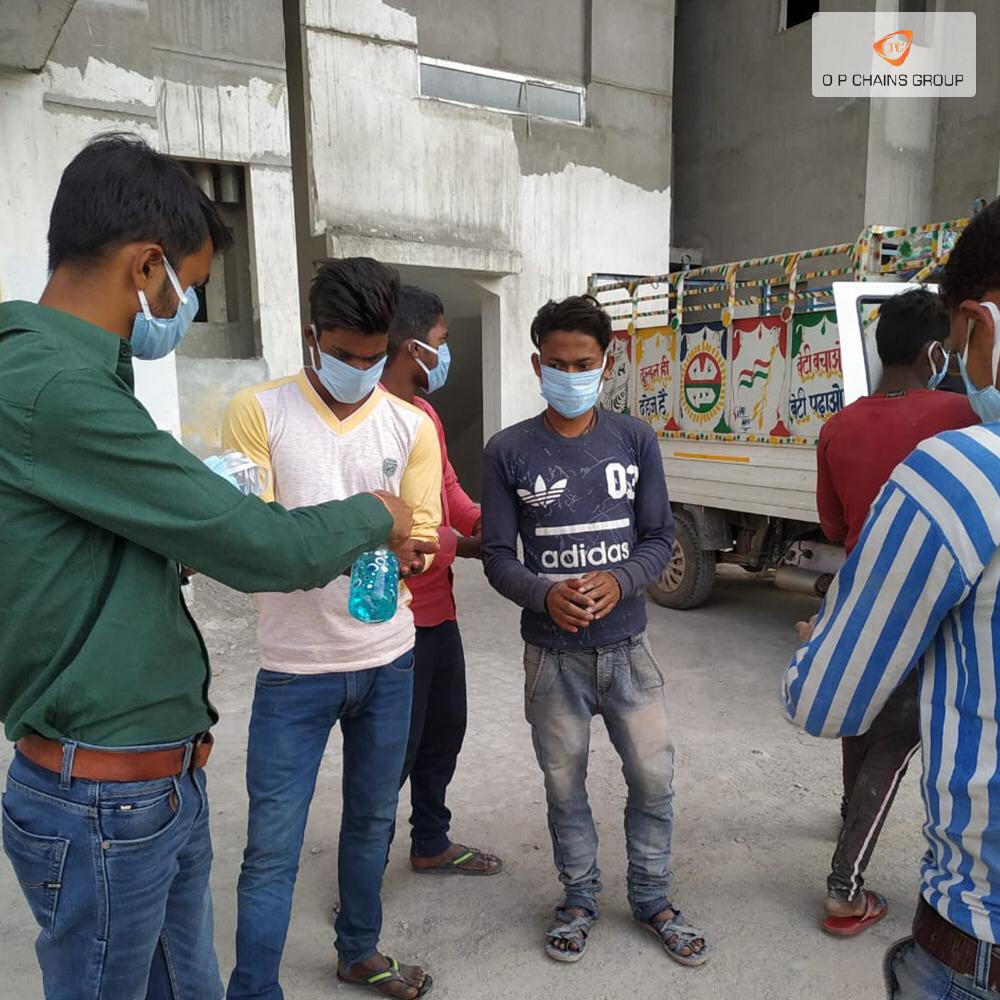 opchainsgroup's tweet photo. O P Chains Group at all its construction sites has distributed masks and sanitizers and have also helped their workers to stock there daily needs and to be with them in all ups and downs.

#covid_19 #BREAKING #CoronavirusOutbreakindia #coronavirus https://t.co/Yqgp7LOE7Q