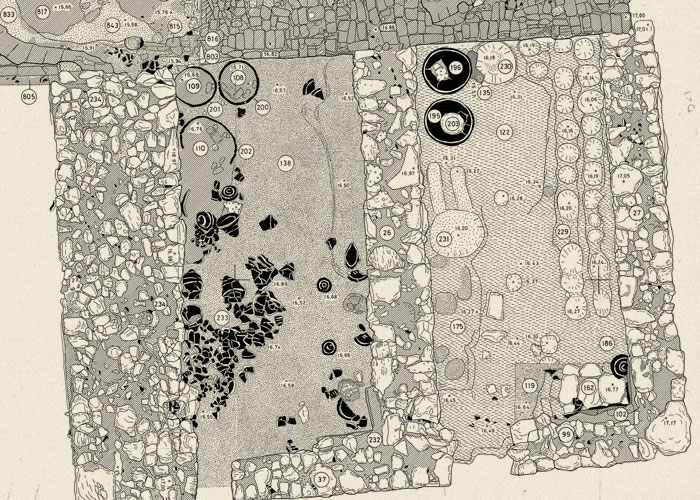 This drawing from Lehner's excavations shows (on the right) 'egg carton' depressions in the bakery floor, where the (heated) upside-down bedja pots would placed.
