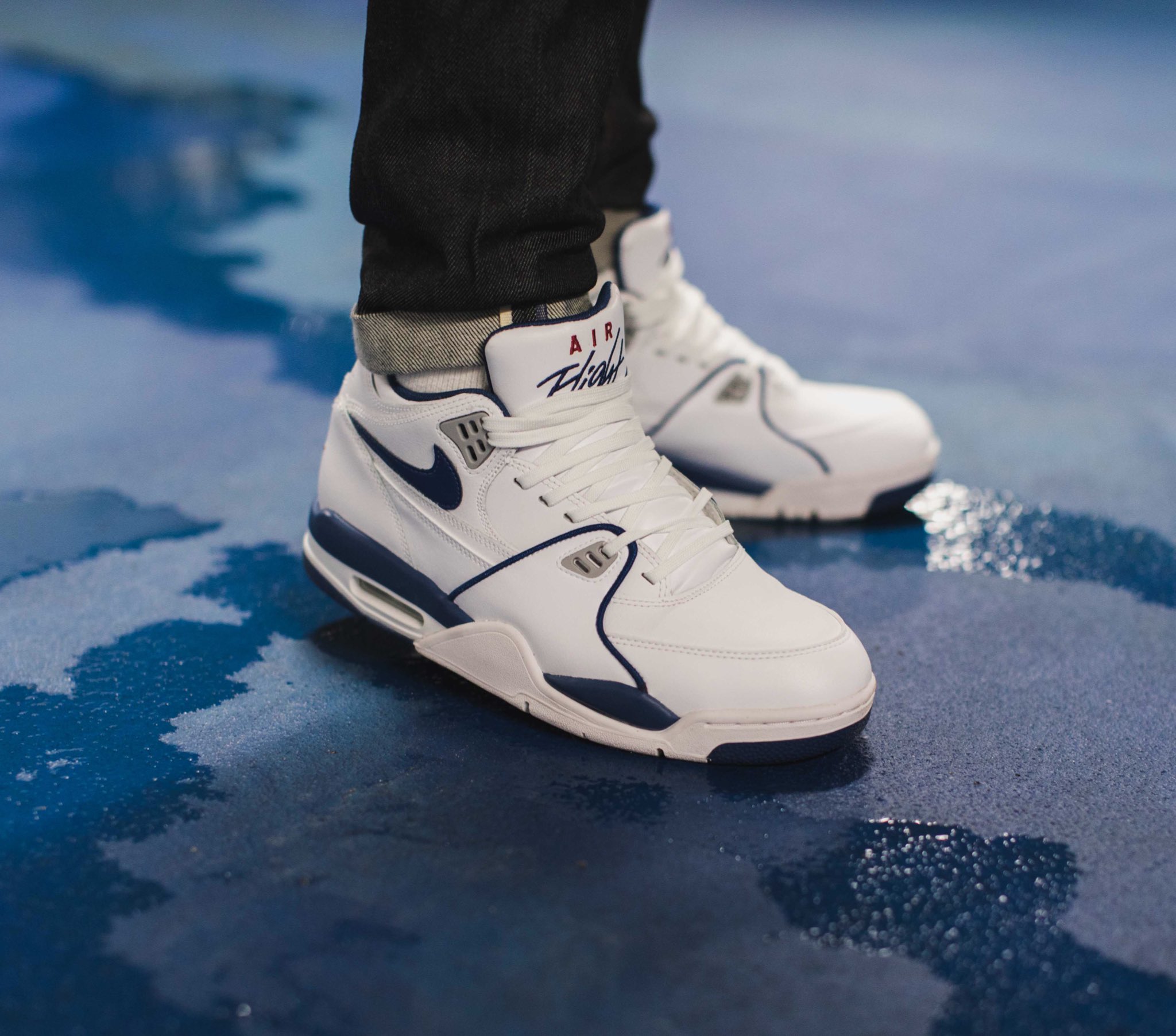 Sneaker Deals GB on Twitter: "Ad: The retro Nike Air Flight '89 OG 'True Blue' just reduced from £105 to ONLY Code “ASOSSALEON” here https://t.co/qGs2G5AF6h UK5.5-13 https://t.co/NvwZioNPc4" / Twitter
