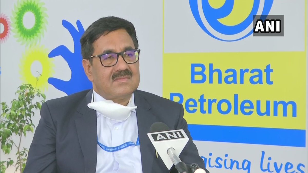 Ghaziabad: LPG cylinder being sanitized at Bharat Petroleum LPG bottling plant in Loni. 'We are delivering disinfected LPG cylinders to our customers' doorsteps. There is no shortage of LPG cylinders,' says Pawan Kumar, Northern Region LPG manager, BPCL. #CoronavirusLockdown