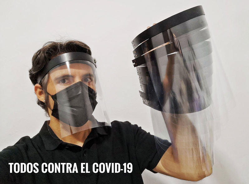EmergeCanarias_'s tweet photo. Muy orgullosos de vuestra solidaridad @subseamechatronics junto a @babonplus
donando 20 viseras de protección al Hospital Dr Negrín.
Para continuar esta labor necesitan encontrar material (cuerda elástica, hojas de PVC de 180 micras, etc)
Contactar en👉 info@lpafabrika.com https://t.co/UpV1xlnEi9