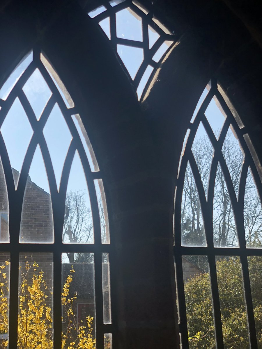 StSelsdon's tweet photo. Hazy afternoon pics of the church. We will hopefully be back soon to worship in the lovely surroundings. https://t.co/LS6RJA8dtr
