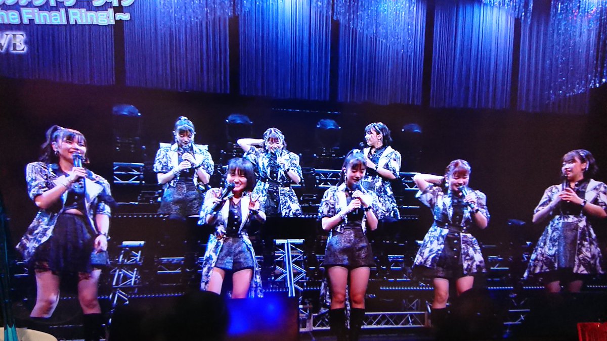 3737 tweet media