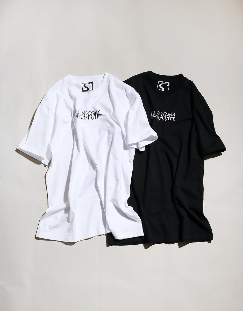 MBKnowerMag's tweet photo. #ファッキンコロナ Tシャツ完成‼️詳細はまた追って‼️収益の一部をチャリティー分配予定。無論これで解決なんて到底なりませんが、ファッションの力で少しでも皆の気持ちをまとめられればと思ってます。これを着て皆でライブ配信したりね‼️お家でも出来ることあるよね‼️皆で意識を一つにして頑張ろう‼️ https://t.co/nbJGNkYzek