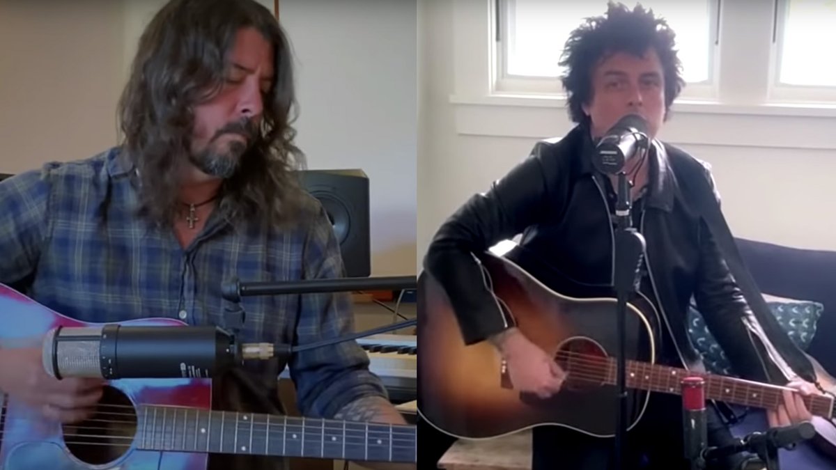 KerrangMagazine's tweet photo. Watch Dave Grohl and Billie Joe Armstrong perform in their living rooms. https://t.co/Bhn617Lk1s https://t.co/iBYv23NScT