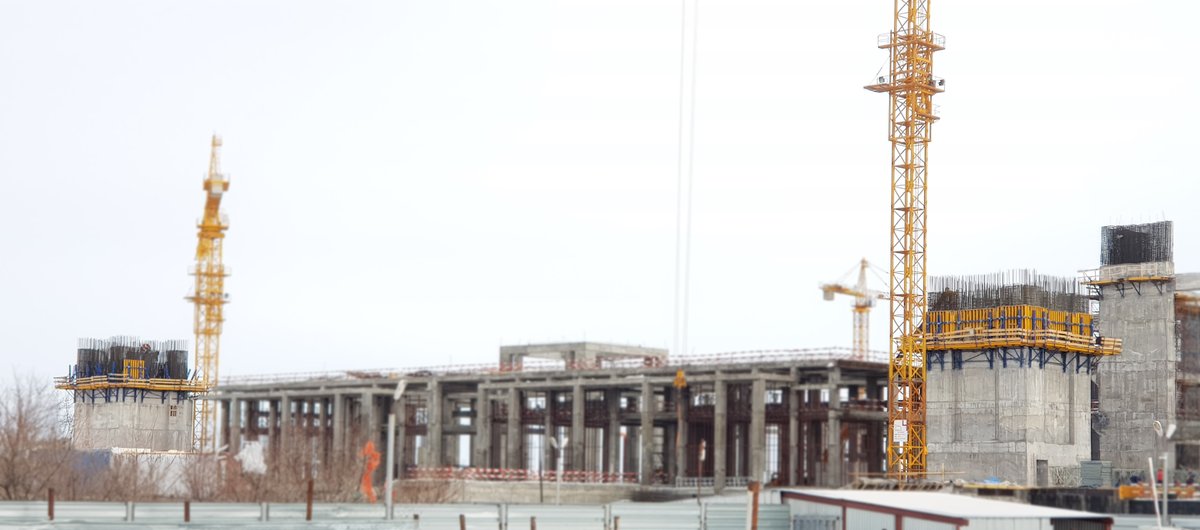 intekkalipiske's tweet photo. Kazakistan’ın Nur Sultan şehrinde yer alan Nur-Sultan Büyük Cami Projesindeki dört adet minarenin inşaatı İntek Kalıp ve İskele sistemleri ile devam ediyor. Her bir minare 135 metre yüksekliğindedir. 

#intek #kalıp #iskele #formwork #scaffolding #inteva #240HR #150A #SPL #Sembol https://t.co/z57GdXG6Lr