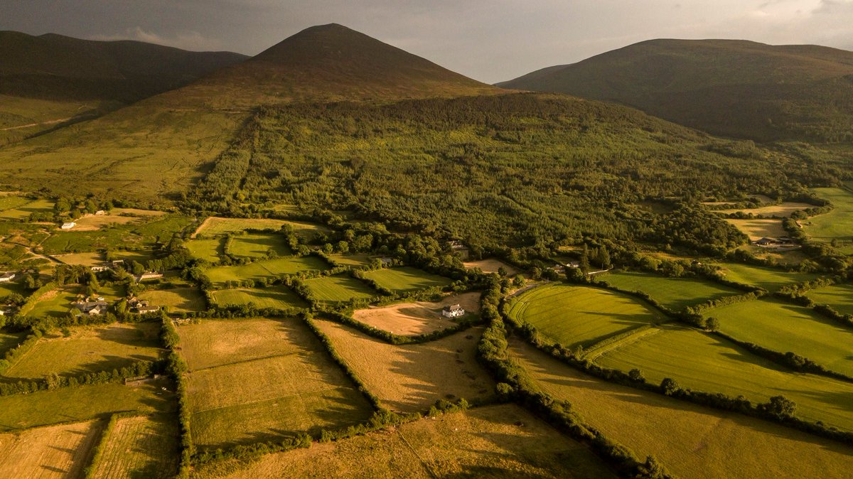 VisitTipp's tweet photo. Celebrate our county’s beauty and share memories to get us through these unprecedented times. Tag us in your photos of Tipperary (use @visittipp) https://t.co/xQtj2qKFOm