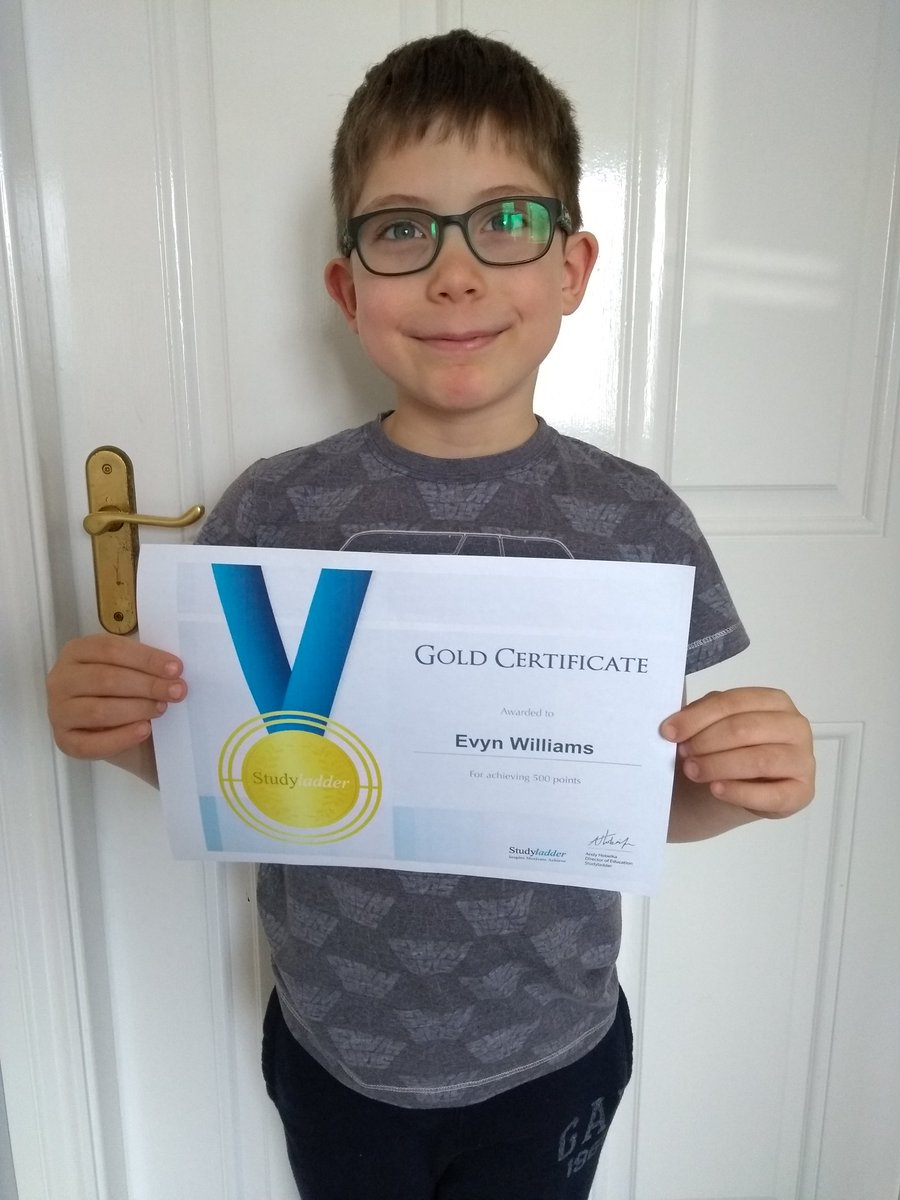 John_Williams01's tweet photo. @Yr2Corngreaves @CorngreavesAcad Evyn gets his Gold Certificate today @Studyladder #studyladder #homeschooling https://t.co/Cxv0kJrF8q