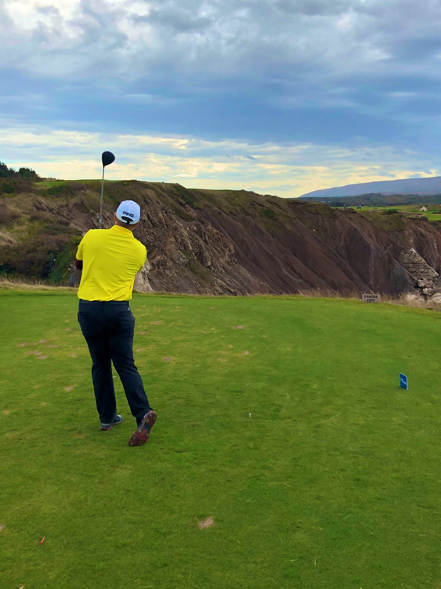 If you are a golf person please join the challenge of posting your fav golf photo. Just one picture, no description. Please copy the text in your status, post a picture and look at some great memories/pictures.