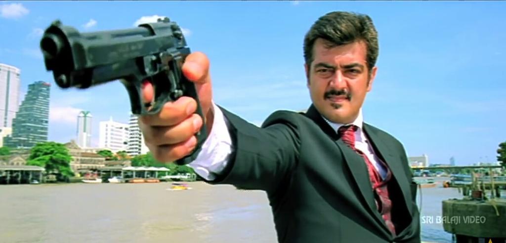 Suriya_Twitz's tweet image. GAME OVER 💯🔥 
Marana Mass #ScreenPresence During This #ClimaxScene 😎💥 

#Mankatha #Valimai