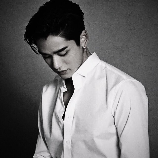 1stjengxlucas's tweet photo. (  ⛓／#.00000) 
   
    หล่อหล่อหล่อเลิกหล่อได้แล้ว เจ๋ง ˓ ลูคัส 99’s ⚔️ หล่อหล่อหล่อจริงๆ จะมา ˓ แลกฟอล - ตามทัก  ˒  หล่อหล่อหล่อหล่อมาก หล่อขนาดนี้ไม่รีได้ไง งง รีรีรีหล่อหล่อหล่อ⚙️

ยพท ลฟตท 🔗🌪 https://t.co/2KWURSCA4H